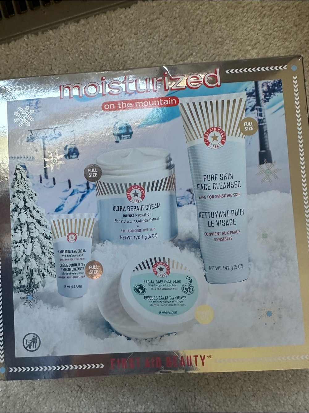 First Aid Beauty Moisturizing Skincare Set - Moisturized on the Mountain Kit